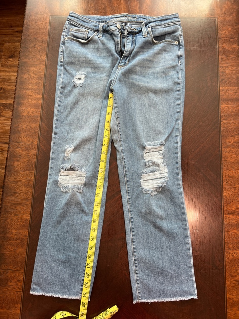 Universal Thread Light Blue Distressed Straight Leg Jeans